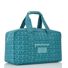 Keep It Light Weekender | Party Wave